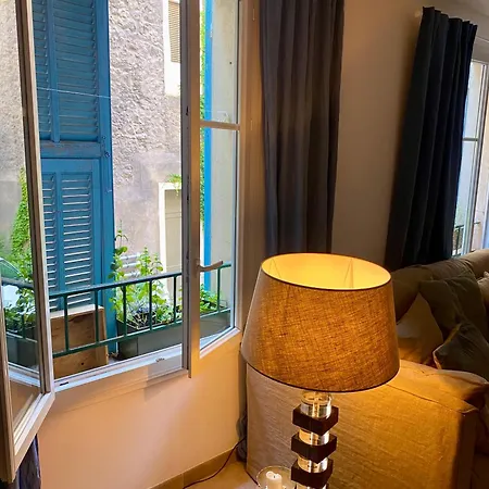 Au Coeur Du Vieux Nice, 3 Chambres Au Calme, Grand Appartement *