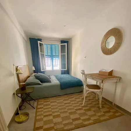 Au Coeur Du Vieux Nice, 3 Chambres Au Calme, Grand Appartement *