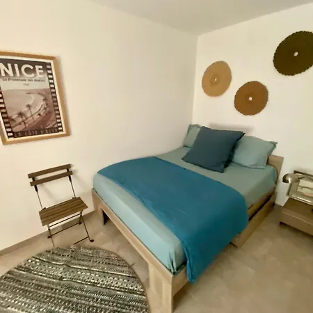 Au Coeur Du Vieux Nice, 3 Chambres Au Calme, Grand Appartement *