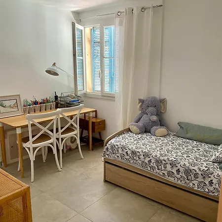Au Coeur Du Vieux Nice, 3 Au Calme, Grand * Ницца